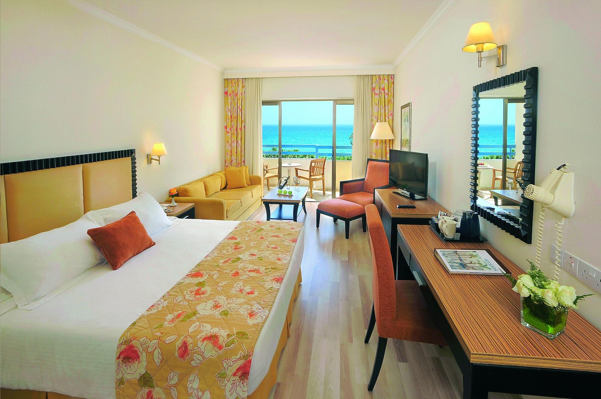 Elias Beach Hotel ลิมาซอล ภายนอก รูปภาพ