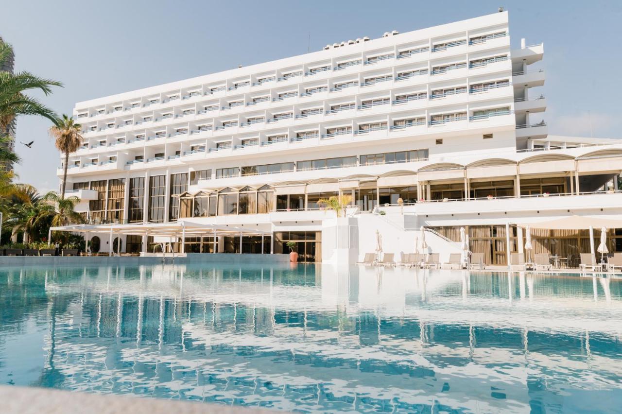 Elias Beach Hotel ลิมาซอล ภายนอก รูปภาพ