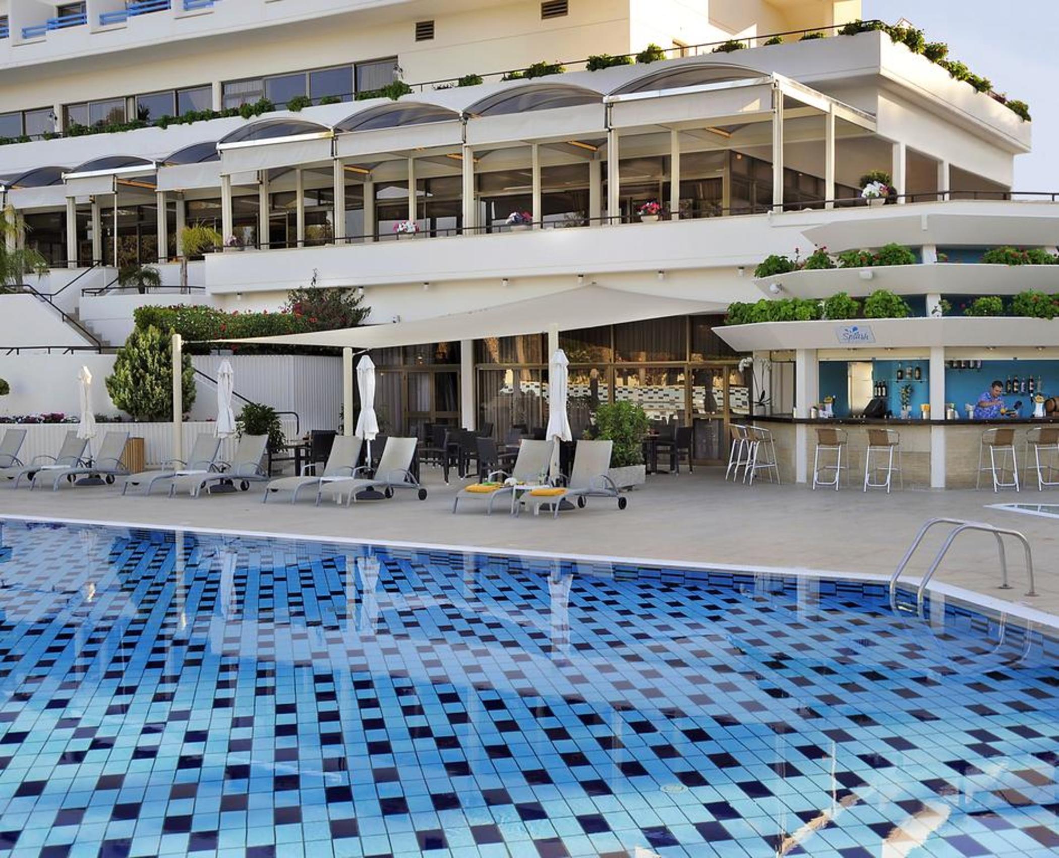 Elias Beach Hotel ลิมาซอล ภายนอก รูปภาพ