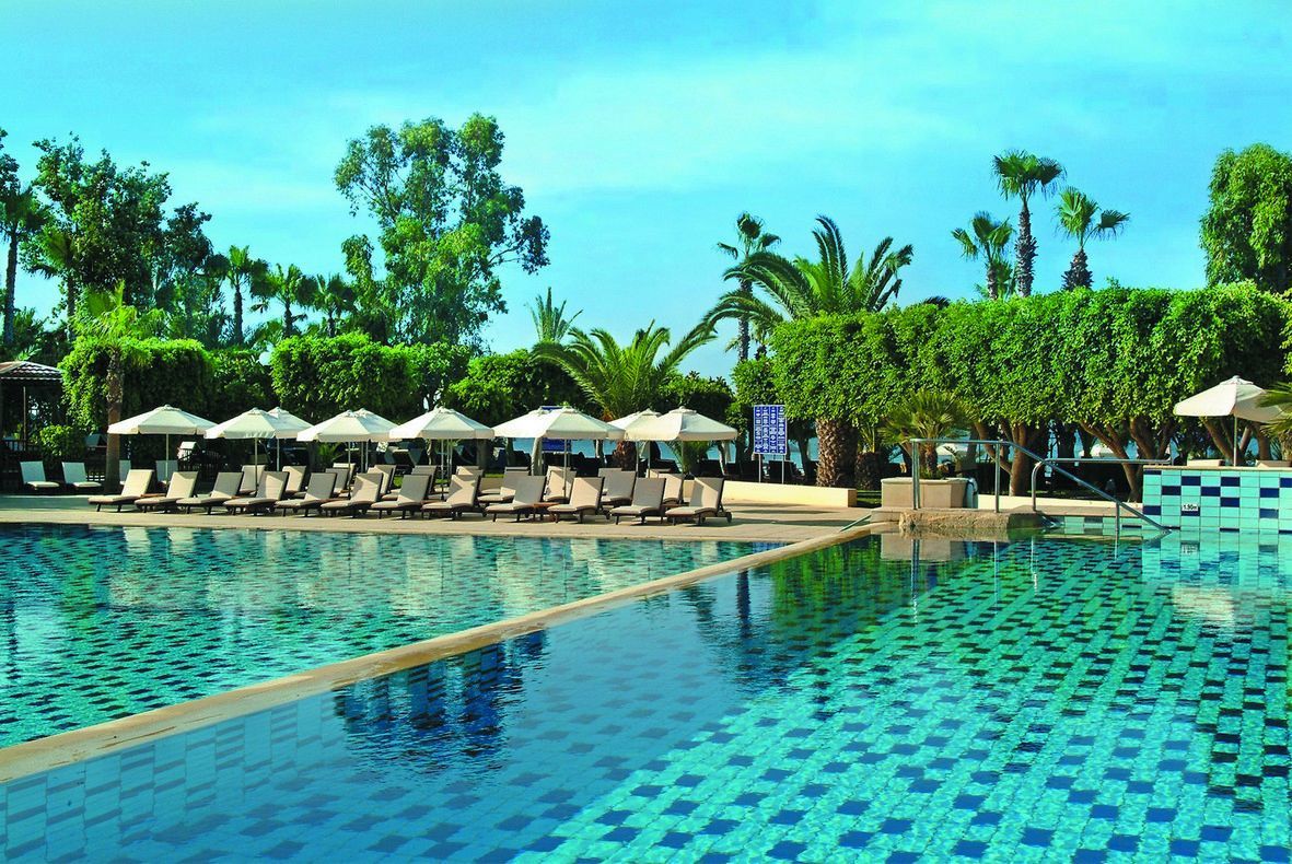 Elias Beach Hotel ลิมาซอล ภายนอก รูปภาพ